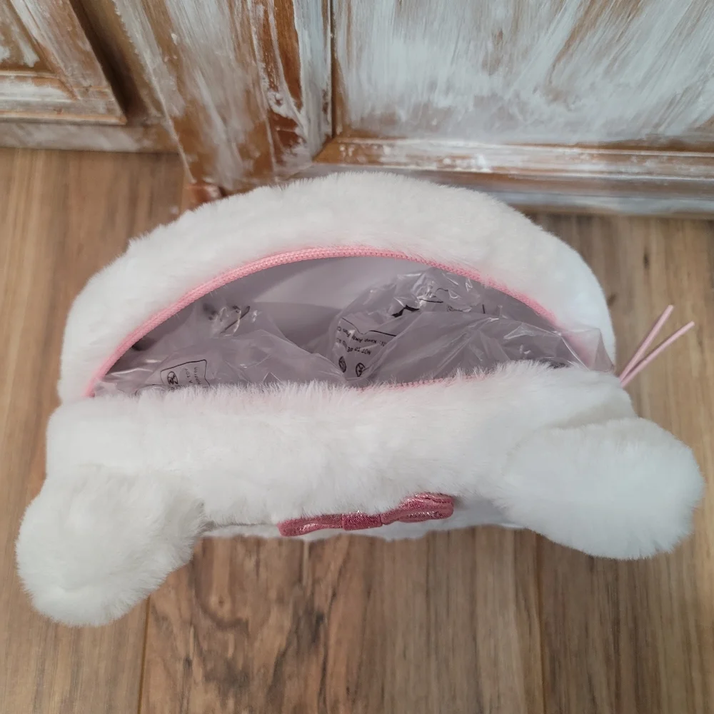 NWT Disney's Aristocat Marie Toiletry Bag - Picture 7 of 8